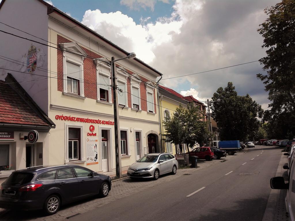 Downtown Deluxe Apartment Eger Quarto foto
